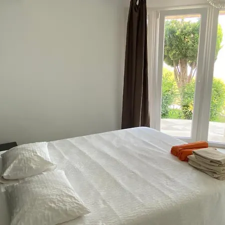 Вилла Half Of The Luxury With Sea View And Pool In Natural Park Ла-Эррадура